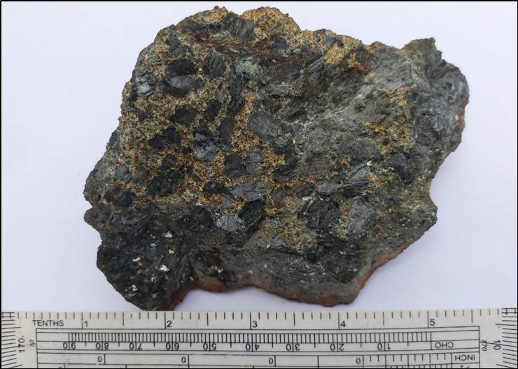 Ultrabasic rock (Hornblendite).jpg